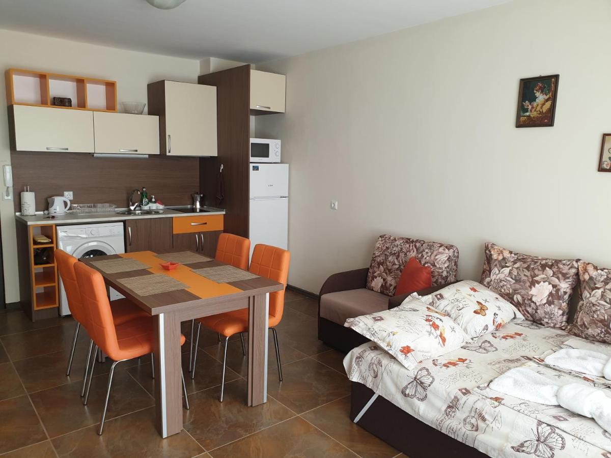 Апартаменти Кастро/Castro Apartments Tsarevo Εξωτερικό φωτογραφία