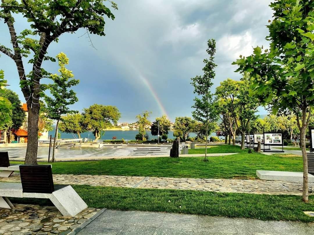 Апартаменти Кастро/Castro Apartments Tsarevo Εξωτερικό φωτογραφία