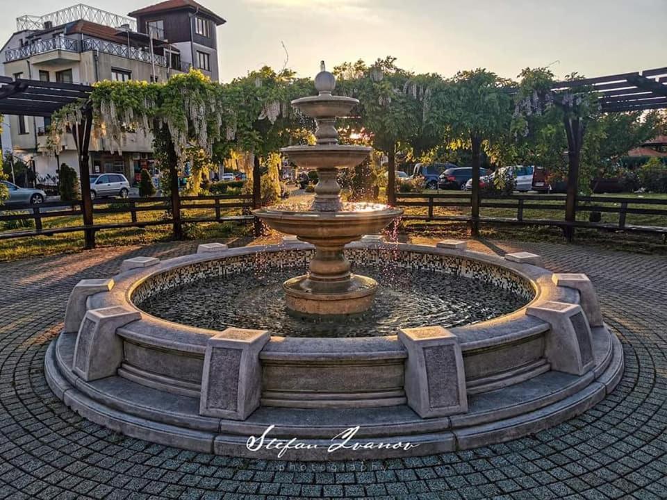 Апартаменти Кастро/Castro Apartments Tsarevo Εξωτερικό φωτογραφία