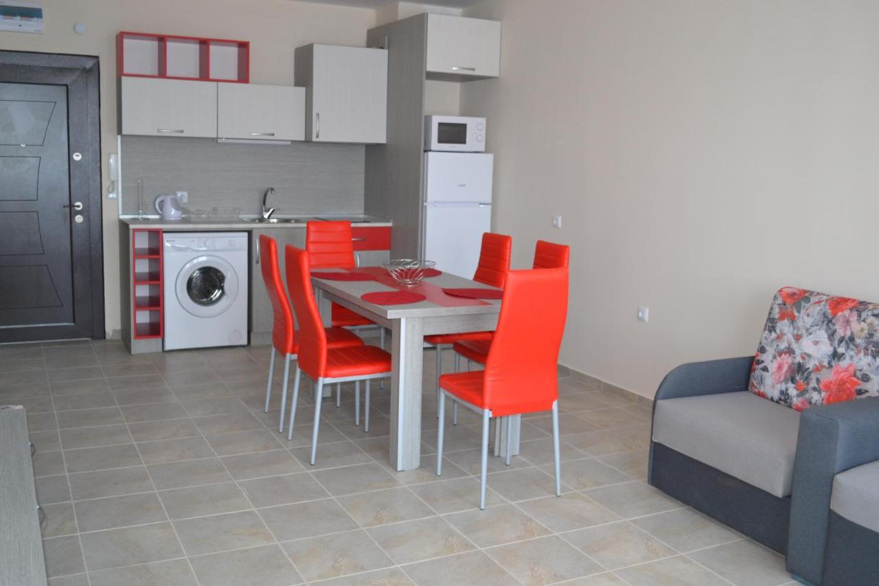 Апартаменти Кастро/Castro Apartments Tsarevo Εξωτερικό φωτογραφία
